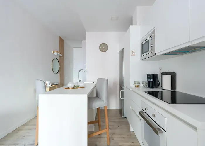 Bernardo De La Torre 2b * Las Palmas de Gran Canaria